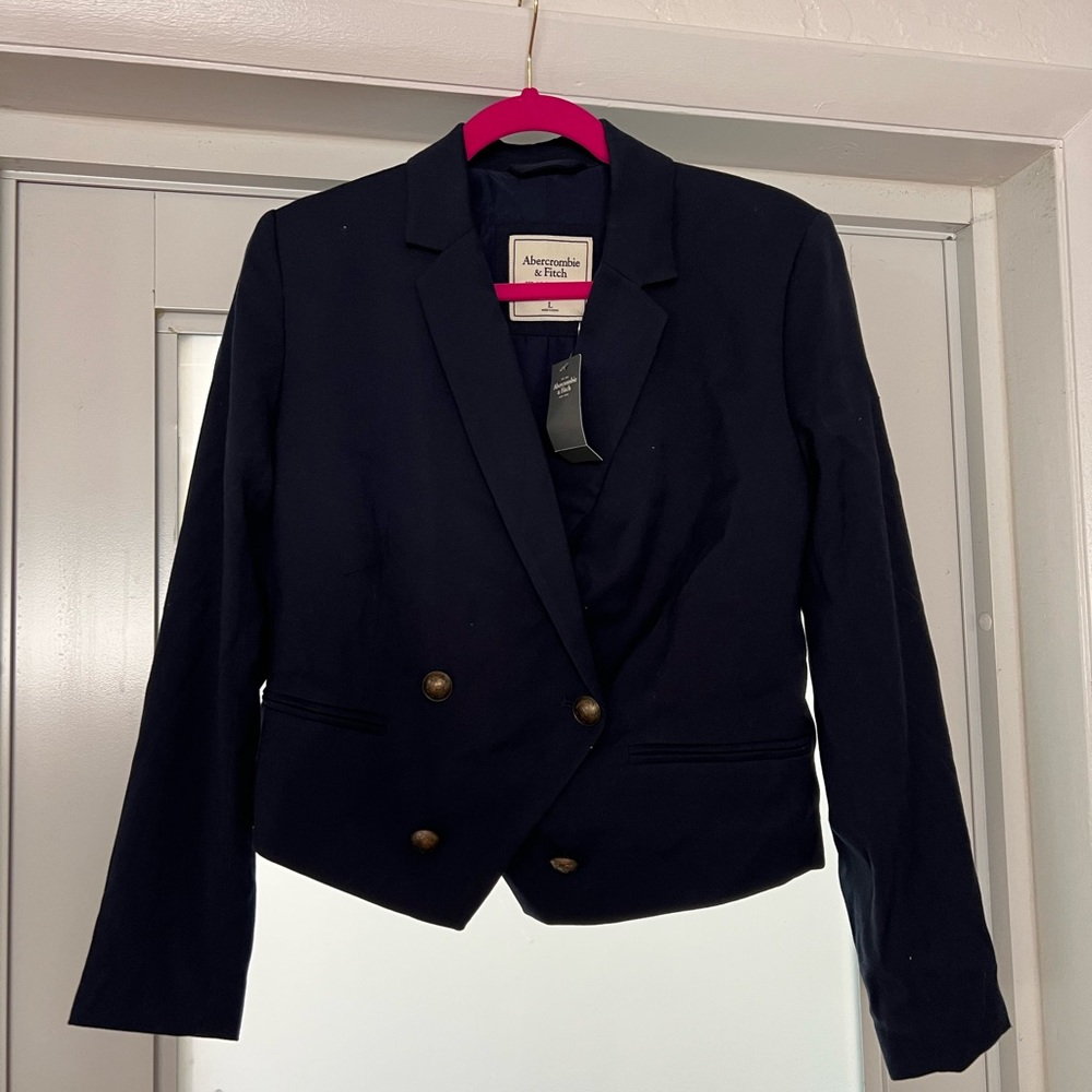 NWT Abercrombie & Fitch Navy Cropped Blazer